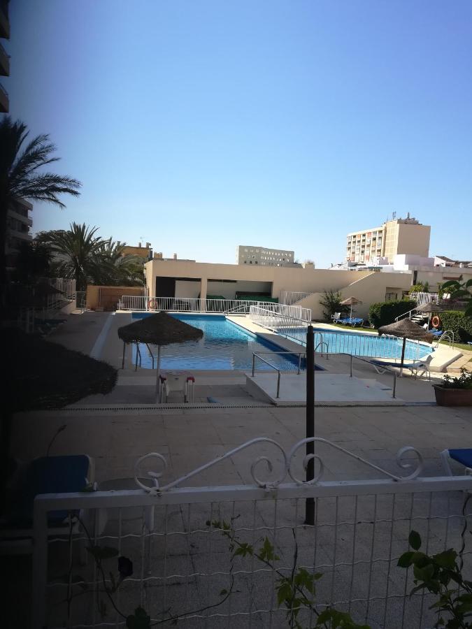 2 Dormitorios, 5 Personas, Piscinas, 10 Min Playa, Plaza La Nogalera Torremolinos Zewnętrze zdjęcie